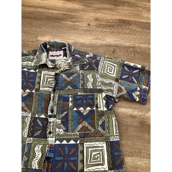 Van Heusen Other - Vtg Van Heusen Custom Club International Island Hawaiian Streetwear Surf Shirt M